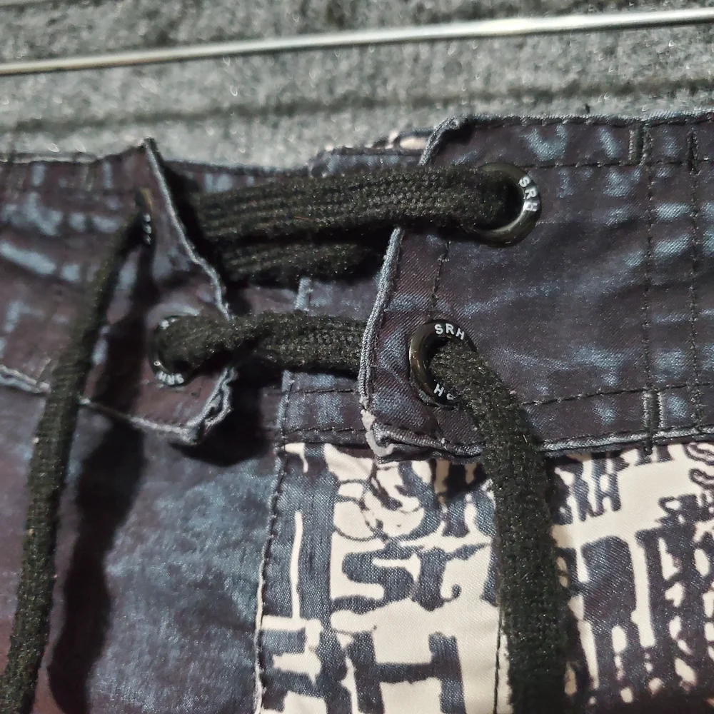 Vintage SRH Board Shorts Mens 40 Black Swim Trunks Spade Crest Y2K Surf Skate